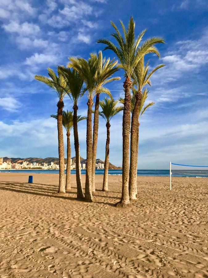 Neptuno On The Beach Benidorm Bagian luar foto